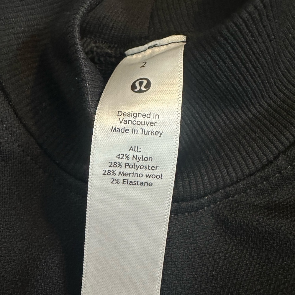 A409 Lululemon Engineered Warmth Pullover Black S… - image 8